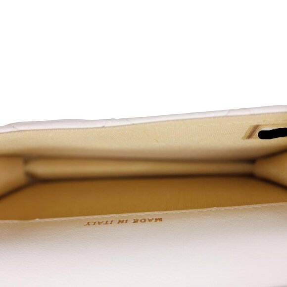 Chanel  Pearl Crush Flap Quilted Lambskin Leather Clutch With Chain White - Picture 12 of 13